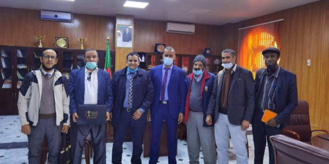 الإجتماعات الدورية مع الشركاء الاجتماعيين ممثلين في نقابات الأساتذة