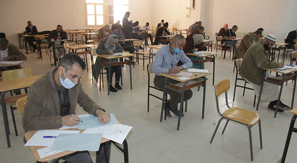 اجراء الامتحانات الكتابية لمسابقة الالتحاق بالتكوين في الطور الثالث بجامعة غرداية