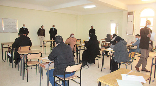 انطلاق امتحانات السداسي الأول للسنة الجامعية 2022/2021