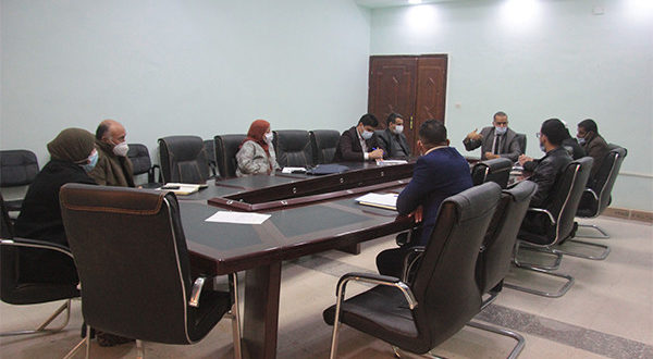 اجتماع خلية الأزمة لمتابعة الوضعية الصحية