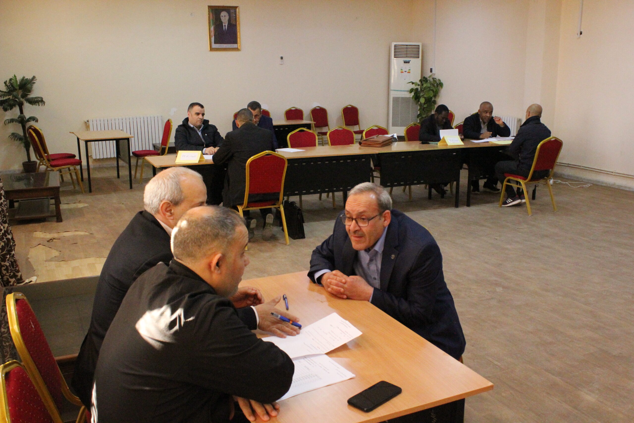 اليوم الثالث من مسابقة التوظيف على أساس الشهادة للالتحاق بسلك الأساتذة المساعدين برتبة أستاذ مساعد